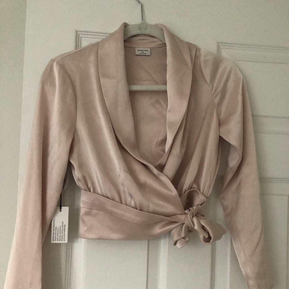 Aritzia silk top